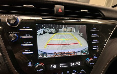 Toyota Camry, 2019 год, 2 850 000 рублей, 14 фотография