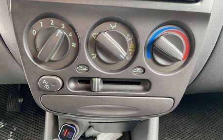 Hyundai Accent II, 2005 год, 200 000 рублей, 11 фотография