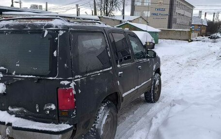 Ford Explorer III, 1994 год, 13 фотография