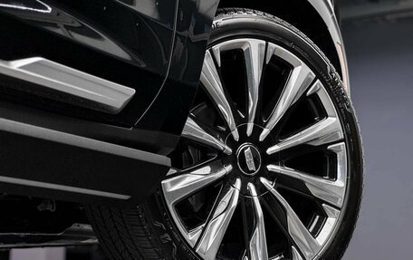 Cadillac Escalade V, 2025 год, 22 900 000 рублей, 10 фотография