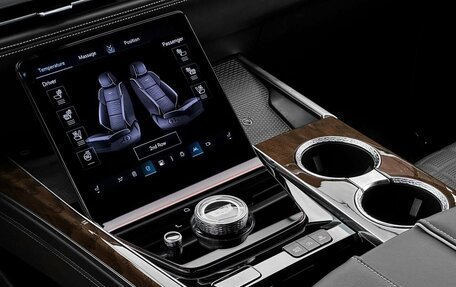 Cadillac Escalade V, 2025 год, 22 900 000 рублей, 19 фотография