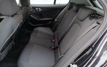 BMW 1 серия, 2020 год, 2 369 000 рублей, 11 фотография