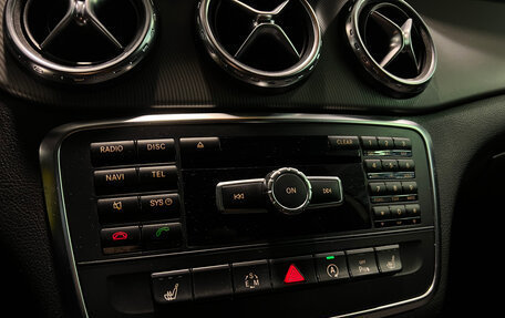 Mercedes-Benz GLA, 2015 год, 1 960 000 рублей, 14 фотография