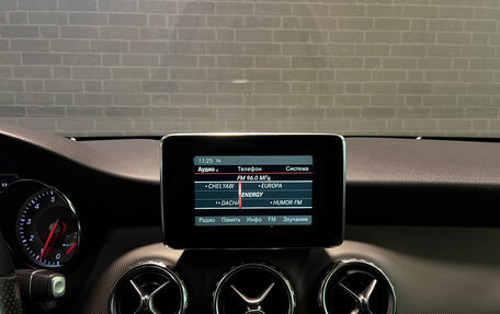 Mercedes-Benz GLA, 2015 год, 1 960 000 рублей, 13 фотография