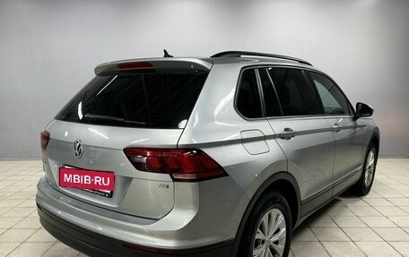 Volkswagen Tiguan II, 2017 год, 1 950 000 рублей, 5 фотография