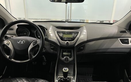 Hyundai Elantra V, 2012 год, 829 000 рублей, 5 фотография