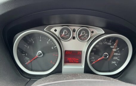 Ford Focus II рестайлинг, 2011 год, 650 000 рублей, 23 фотография