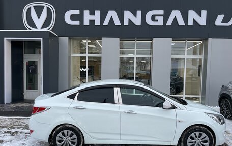 Hyundai Solaris II рестайлинг, 2016 год, 830 000 рублей, 2 фотография