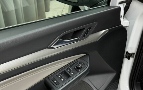 Volkswagen Golf VIII, 2021 год, 2 449 000 рублей, 17 фотография