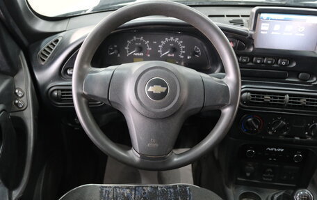 Chevrolet Niva I рестайлинг, 2019 год, 819 000 рублей, 11 фотография