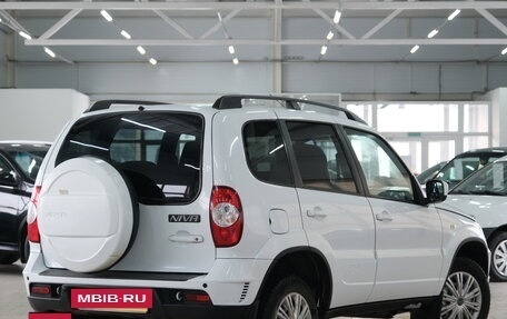 Chevrolet Niva I рестайлинг, 2019 год, 819 000 рублей, 7 фотография