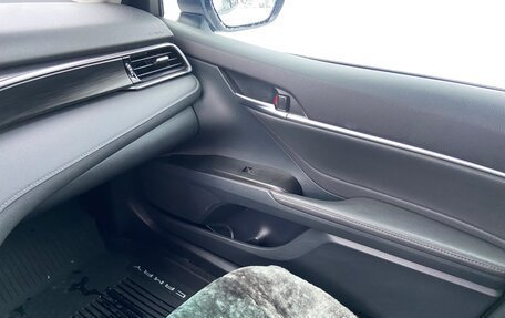 Toyota Camry, 2021 год, 3 400 000 рублей, 23 фотография