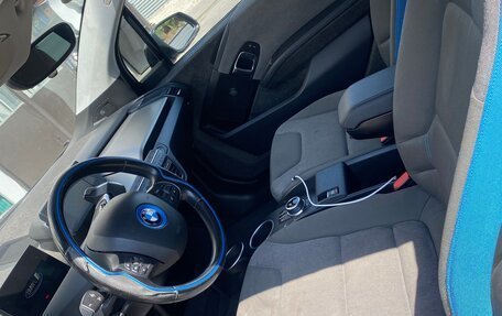 BMW i3 I01 рестайлинг, 2017 год, 1 000 000 рублей, 5 фотография