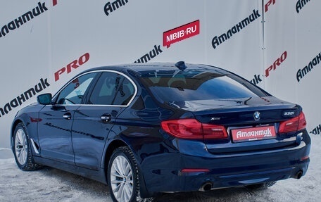 BMW 5 серия, 2018 год, 3 300 000 рублей, 4 фотография