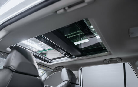 Toyota RAV4, 2025 год, 4 420 000 рублей, 3 фотография