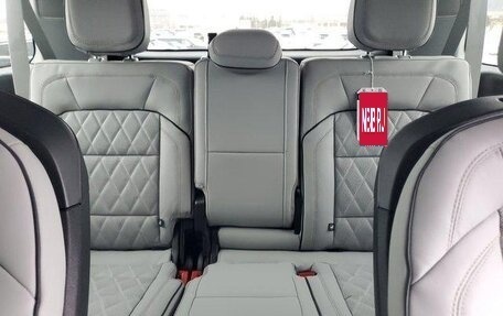 Lincoln Navigator, 2025 год, 16 556 000 рублей, 30 фотография