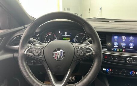 Buick Regal VI, 2022 год, 3 350 000 рублей, 13 фотография