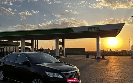 Toyota Camry, 2012 год, 1 600 000 рублей, 2 фотография