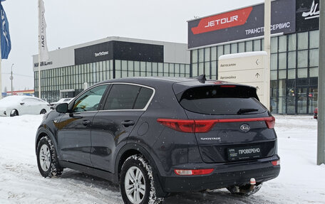 KIA Sportage IV рестайлинг, 2018 год, 1 700 000 рублей, 8 фотография