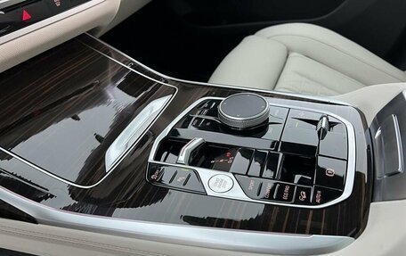 BMW X7, 2025 год, 18 200 000 рублей, 16 фотография