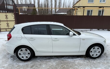 BMW 1 серия, 2011 год, 890 000 рублей, 7 фотография