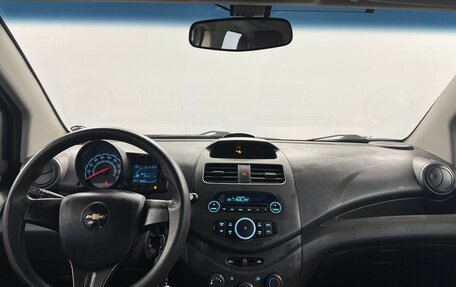 Chevrolet Spark III, 2012 год, 610 000 рублей, 5 фотография