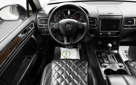 Volkswagen Touareg III, 2016 год, 3 645 000 рублей, 11 фотография