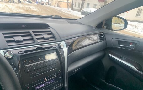 Toyota Camry, 2015 год, 1 550 000 рублей, 4 фотография