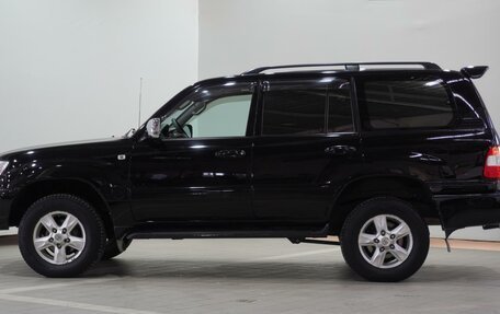 Toyota Land Cruiser 100 рестайлинг 2, 2006 год, 2 370 000 рублей, 6 фотография