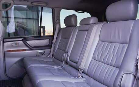 Toyota Land Cruiser 100 рестайлинг 2, 2006 год, 2 370 000 рублей, 14 фотография