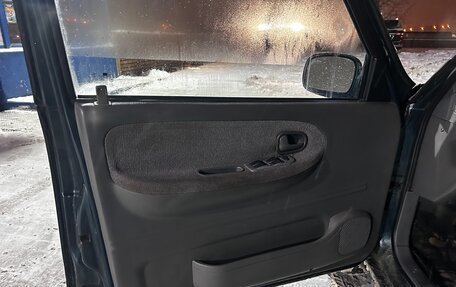 KIA Sportage IV рестайлинг, 2002 год, 174 000 рублей, 8 фотография