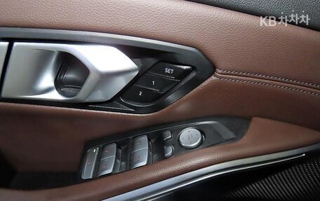 BMW 3 серия, 2022 год, 1 564 000 рублей, 10 фотография