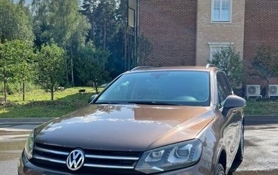 Volkswagen Touareg III, 2011 год, 1 550 000 рублей, 1 фотография