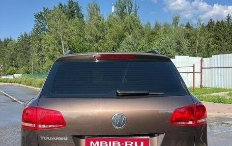 Volkswagen Touareg III, 2011 год, 1 550 000 рублей, 3 фотография
