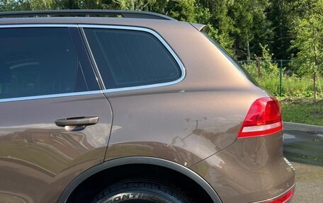 Volkswagen Touareg III, 2011 год, 1 550 000 рублей, 12 фотография