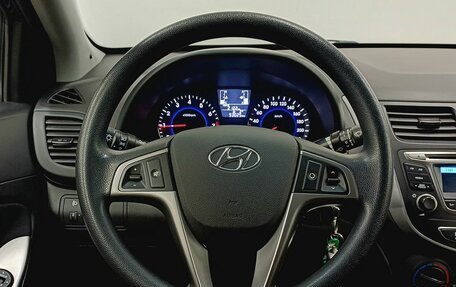 Hyundai Solaris II рестайлинг, 2016 год, 949 000 рублей, 12 фотография