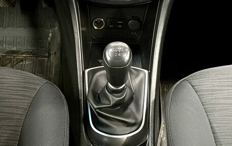 Hyundai Solaris II рестайлинг, 2016 год, 949 000 рублей, 15 фотография