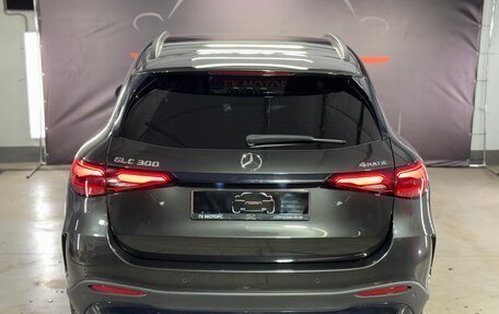 Mercedes-Benz GLC, 2023 год, 7 190 000 рублей, 14 фотография