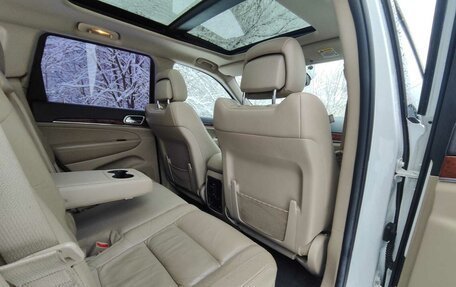 Jeep Grand Cherokee, 2013 год, 1 350 000 рублей, 18 фотография