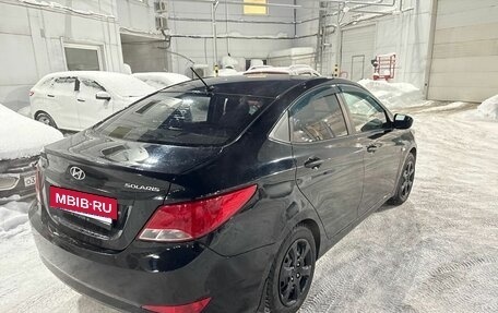 Hyundai Solaris II рестайлинг, 2015 год, 760 000 рублей, 2 фотография