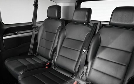 Peugeot Traveller I, 2018 год, 2 245 000 рублей, 10 фотография