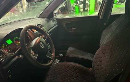 Skoda Fabia II, 2014 год, 400 000 рублей, 6 фотография