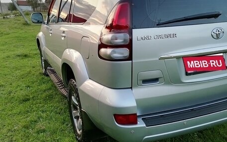 Toyota Land Cruiser Prado 120 рестайлинг, 2007 год, 2 300 000 рублей, 15 фотография