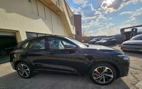 Audi Q5, 2025 год, 8 240 000 рублей, 3 фотография