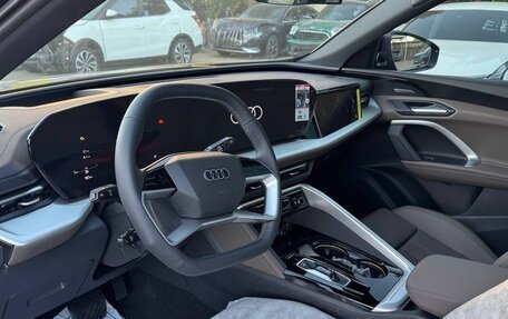 Audi Q5, 2025 год, 8 240 000 рублей, 23 фотография