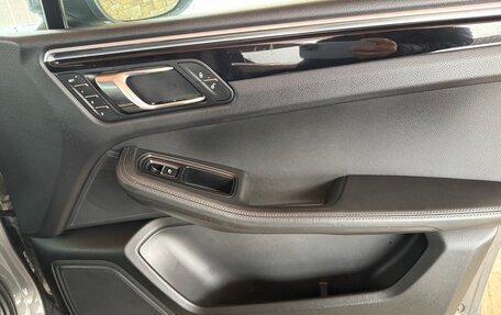 Porsche Macan I рестайлинг, 2014 год, 2 990 000 рублей, 25 фотография