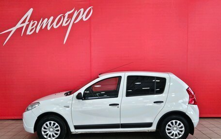 Renault Sandero I, 2012 год, 660 000 рублей, 2 фотография