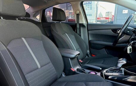 KIA Cerato IV, 2019 год, 1 900 000 рублей, 20 фотография