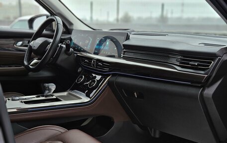 CheryExeed VX, 2023 год, 2 730 000 рублей, 8 фотография