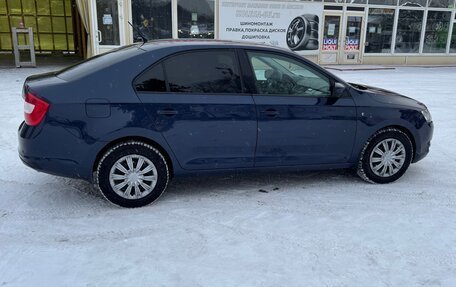 Skoda Rapid I, 2014 год, 1 070 000 рублей, 2 фотография